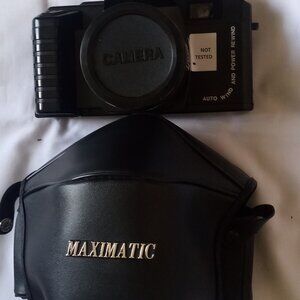 Maximatic AF Film Camera Auto & Power Rewind Body with Cover For Repair or Parts